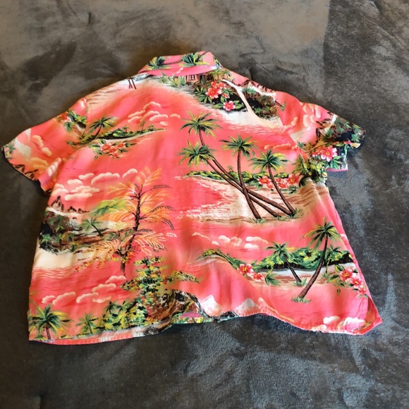 Women’s size medium Gloria Vanderbilt button down shirt island theme - Picture 7 of 7